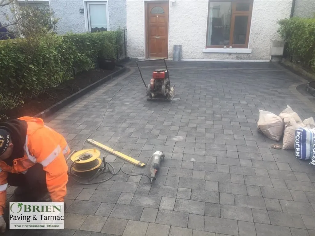Business 3 image O'BRIEN PAVING DUBLIN