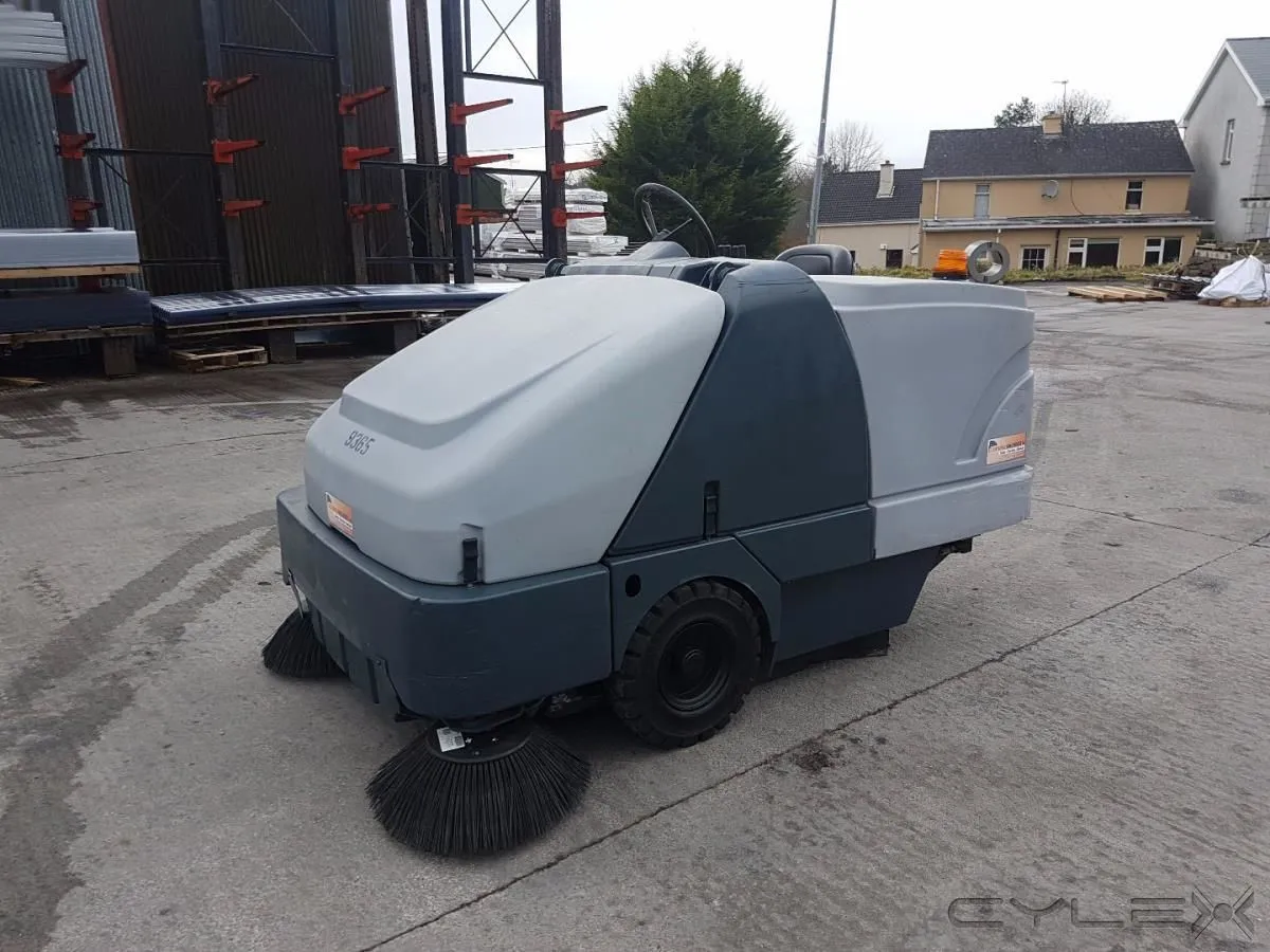 Business 2 image CLEANING MACHINES