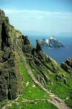 Business 3 image ATLASTRAVEL.IE BUS & COACH HIRE