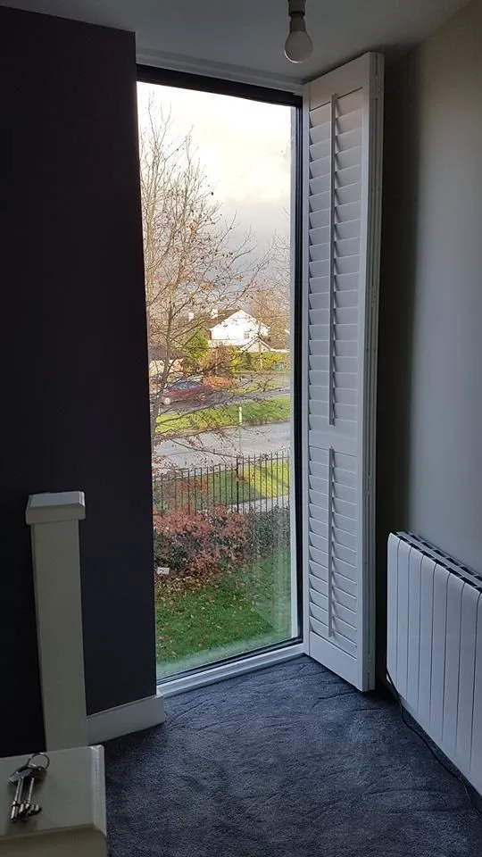 Business 3 image SHUTTER PLUS