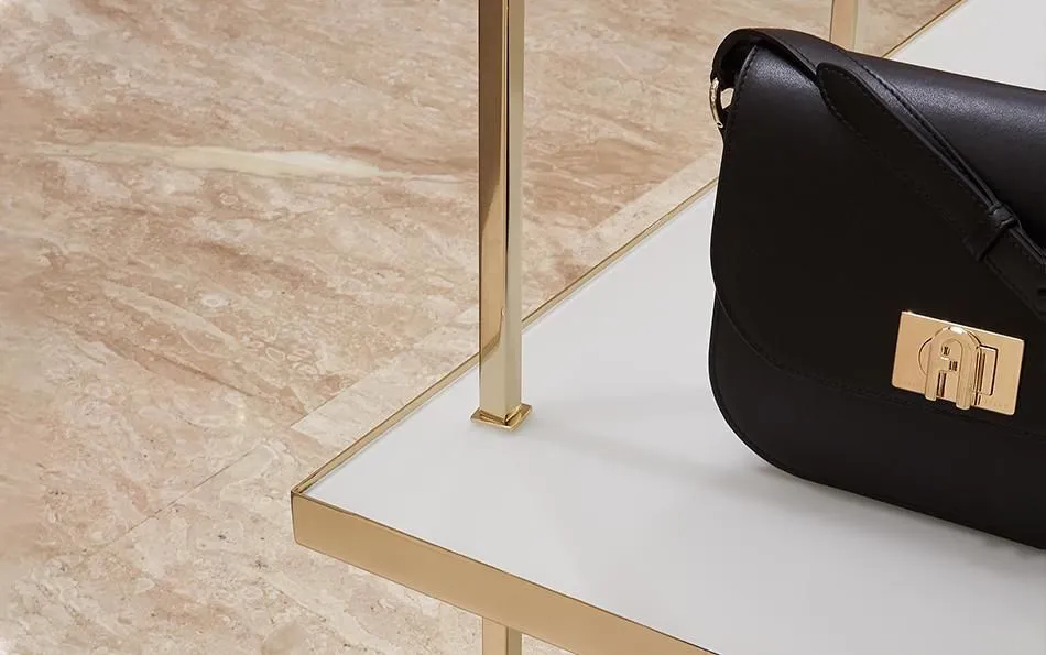 Business 1 image FURLA